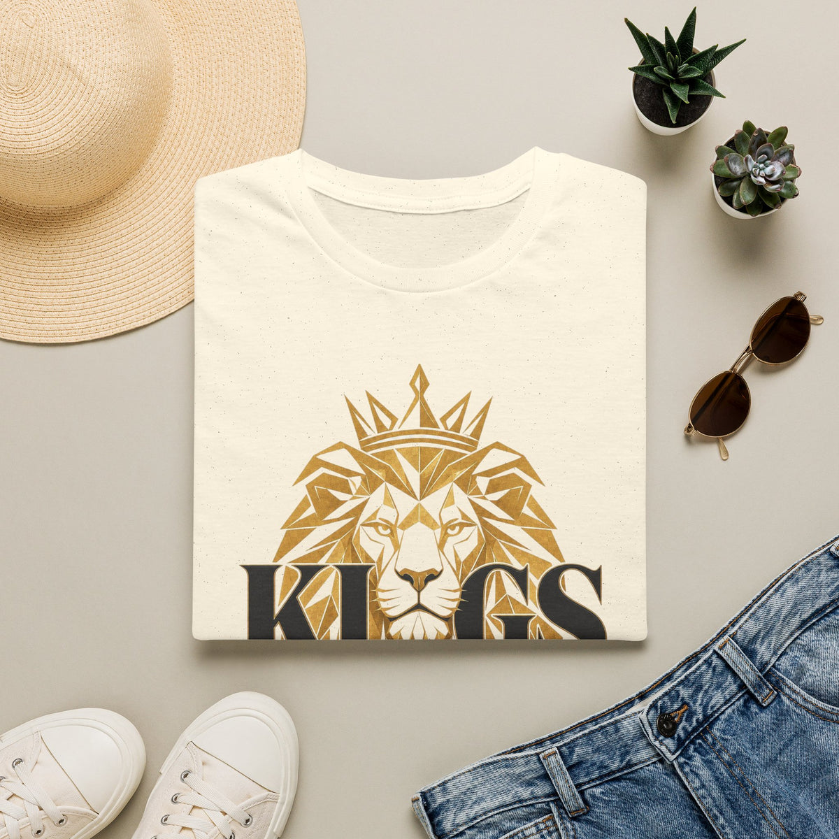 Kings Don't Fold T‑Shirt — Gold Lion Crown Graphic Tee