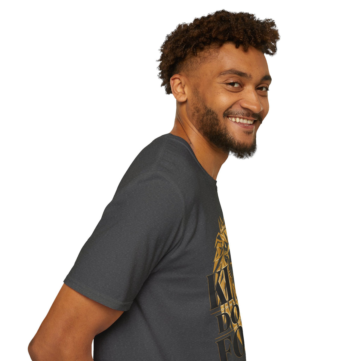 Kings Don't Fold T‑Shirt — Gold Lion Crown Graphic Tee