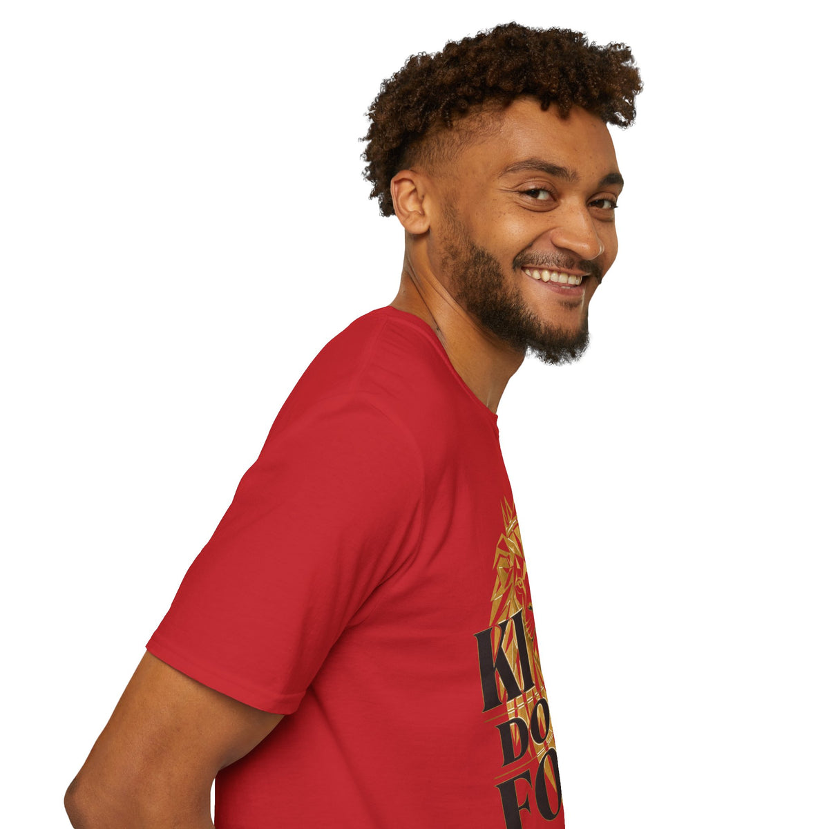 Kings Don't Fold T‑Shirt — Gold Lion Crown Graphic Tee