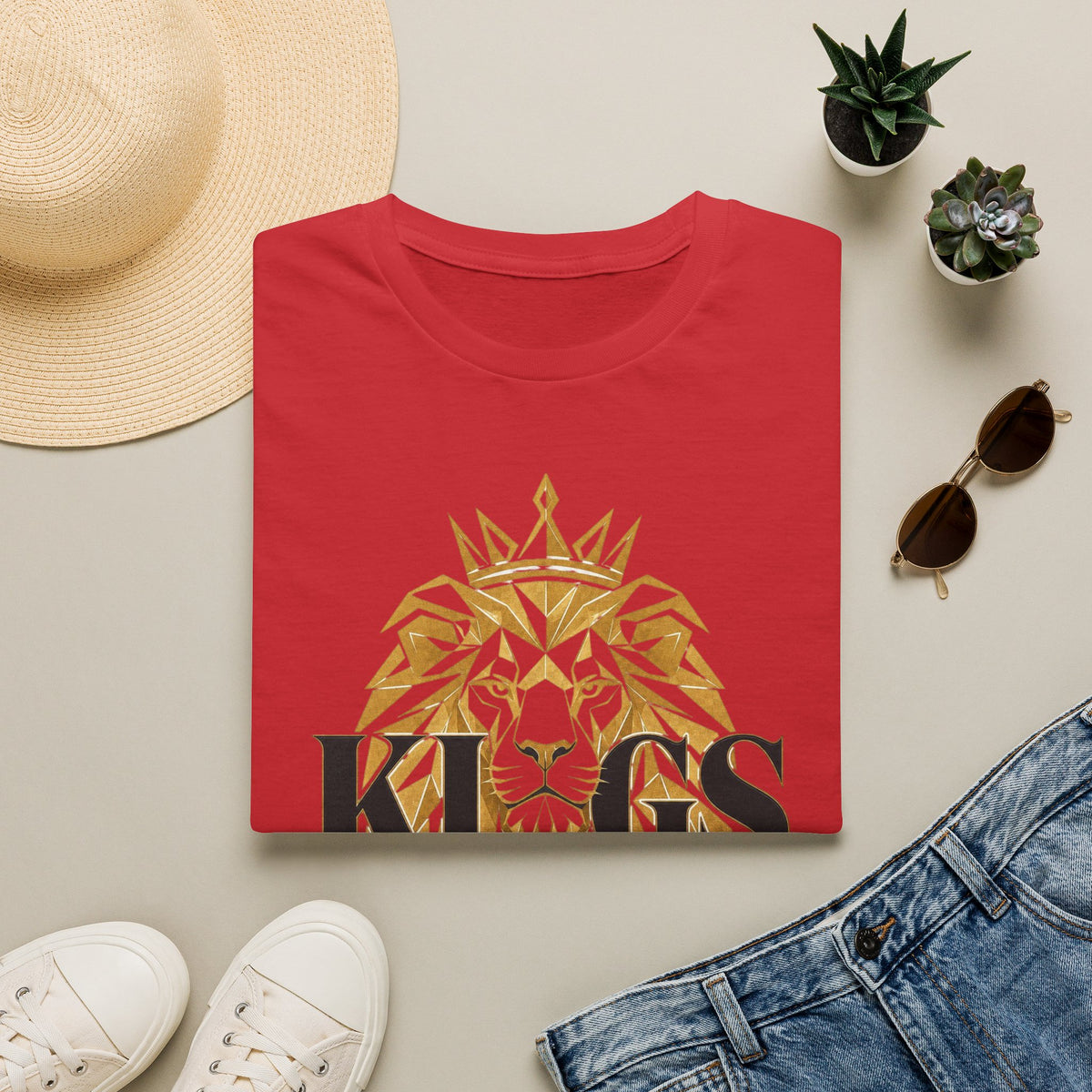 Kings Don't Fold T‑Shirt — Gold Lion Crown Graphic Tee