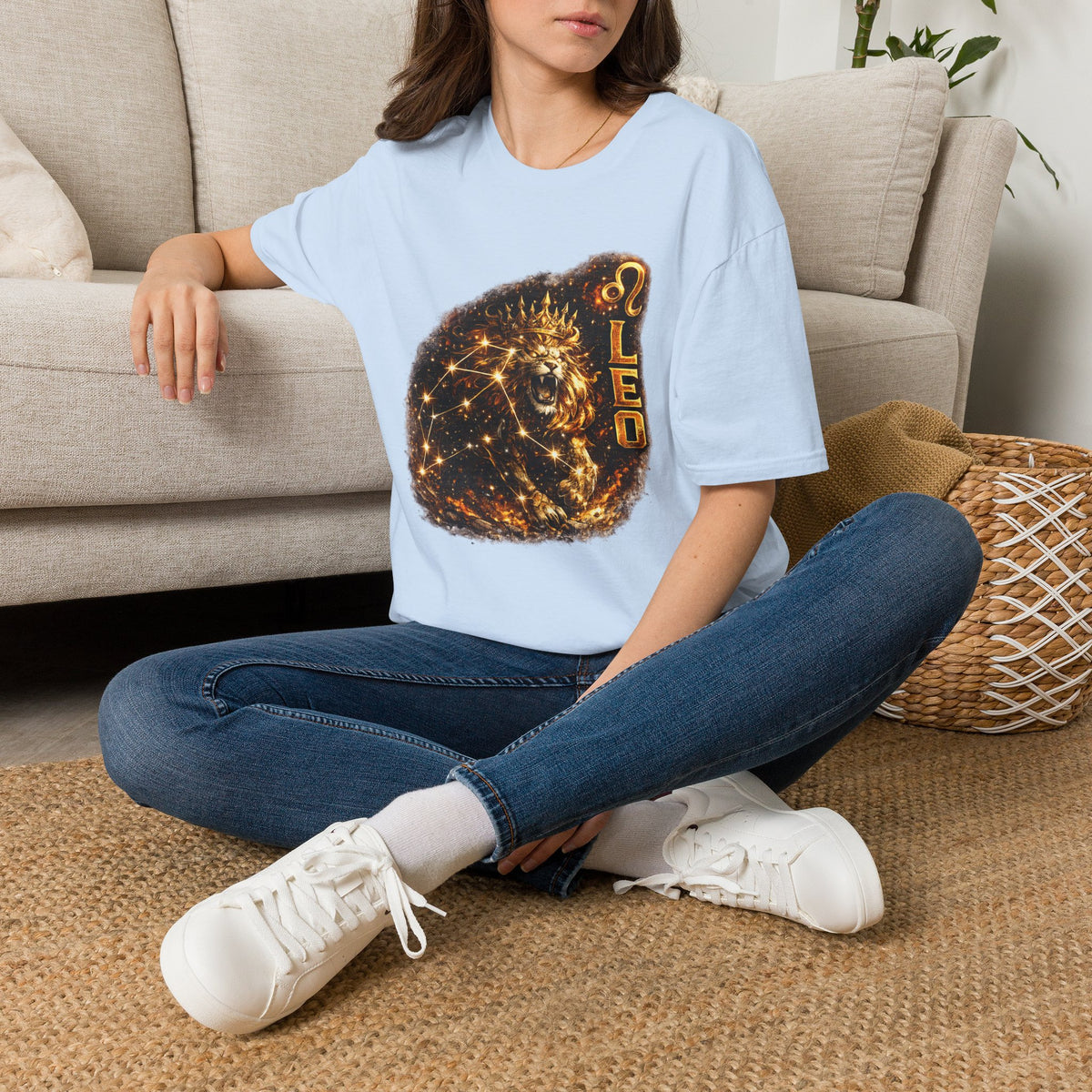 Leo Constellation Lion T-Shirt — Zodiac Astrology Graphic Tee